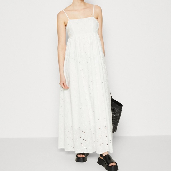 Selected Femme Eyelet Maxi Dress - Picture 2 of 5